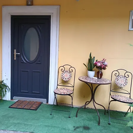 Apartment Old Town Cozy Nest *